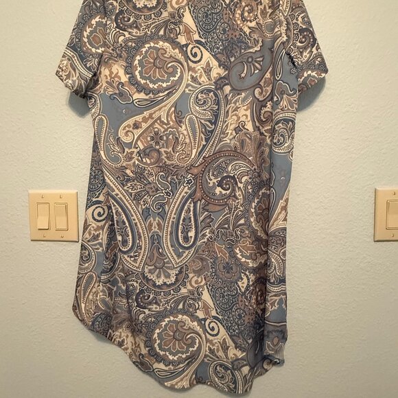 Women's Short set - Picture 2 of 6